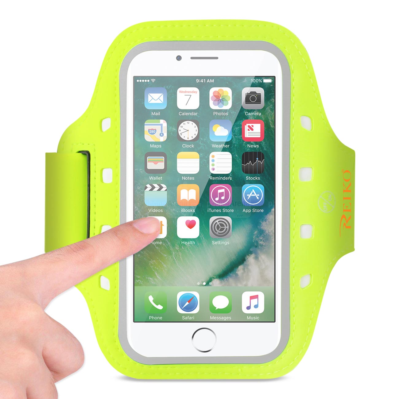 Reiko Running Sports Armband With LED Light And Touch Screen 5X3X 0.5 Inches Device In Green
